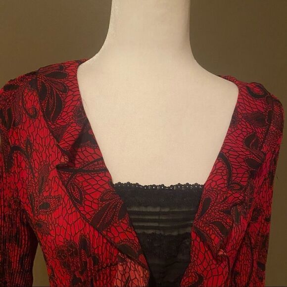 New York City Design Top - Picture 3 of 12